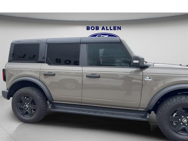 FORD BRONCO - 9