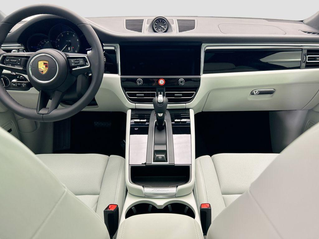 صورة مصغرة 15 لـ 2026 Porsche MACAN