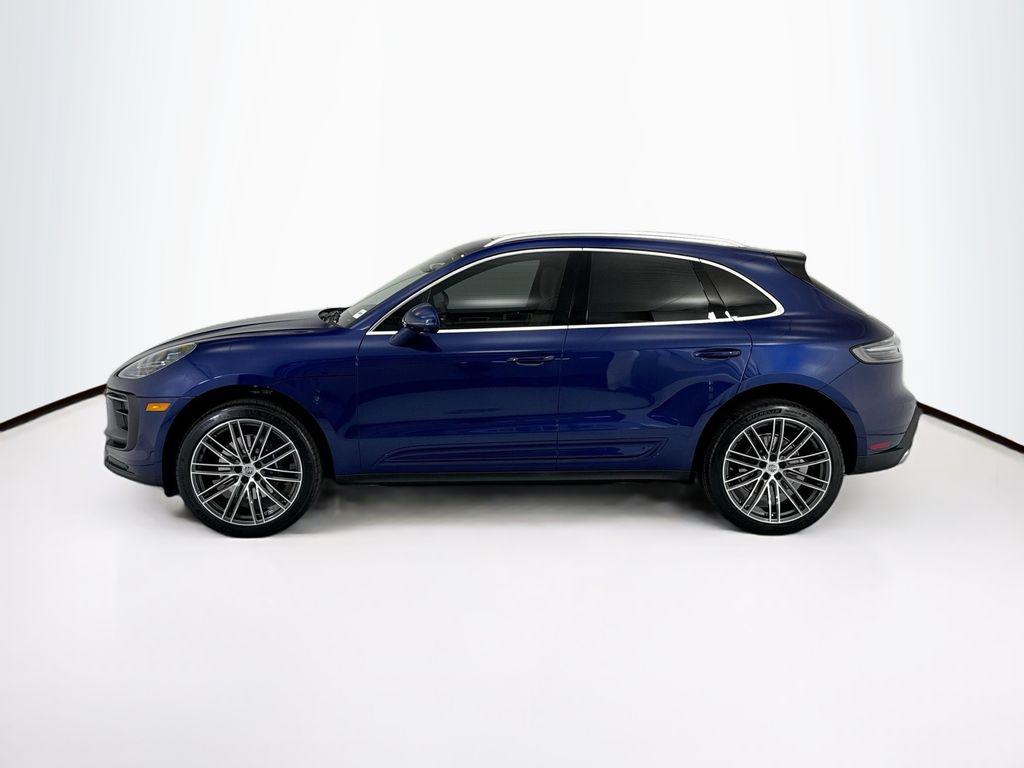 2026 Porsche MACAN 照片 2