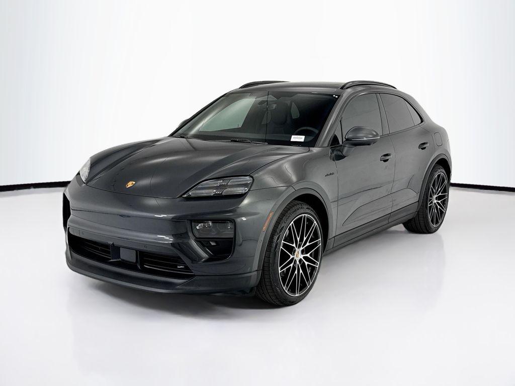 New 2026 Porsche Macan Macan Electric