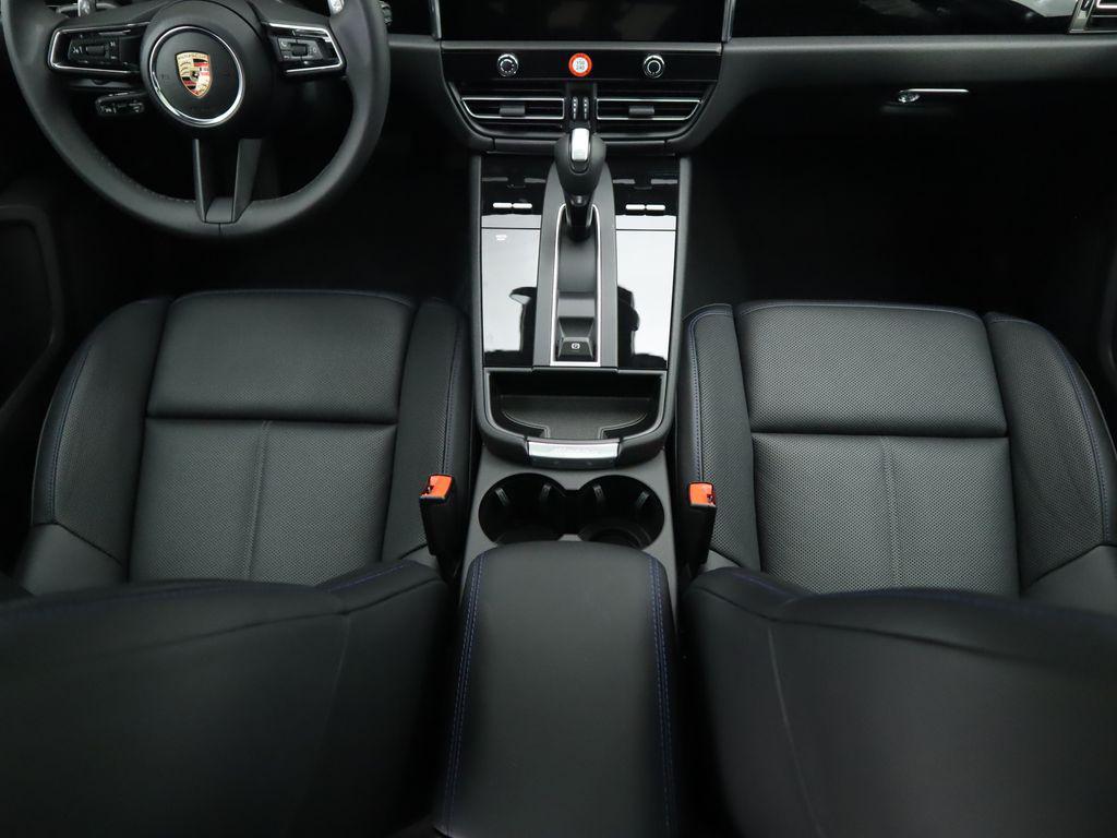 2025 Porsche MACAN 缩略图 20
