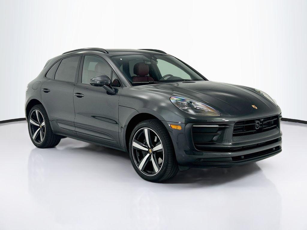 2025 Porsche MACAN 照片 9