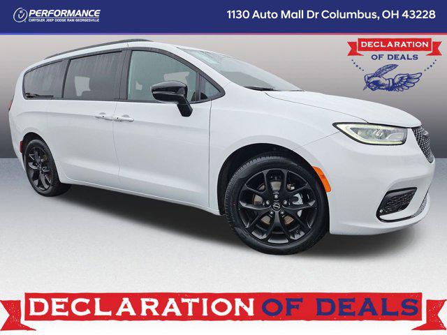 New 2026 Chrysler Pacifica L