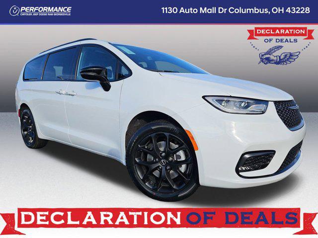 New 2026 Chrysler Pacifica L