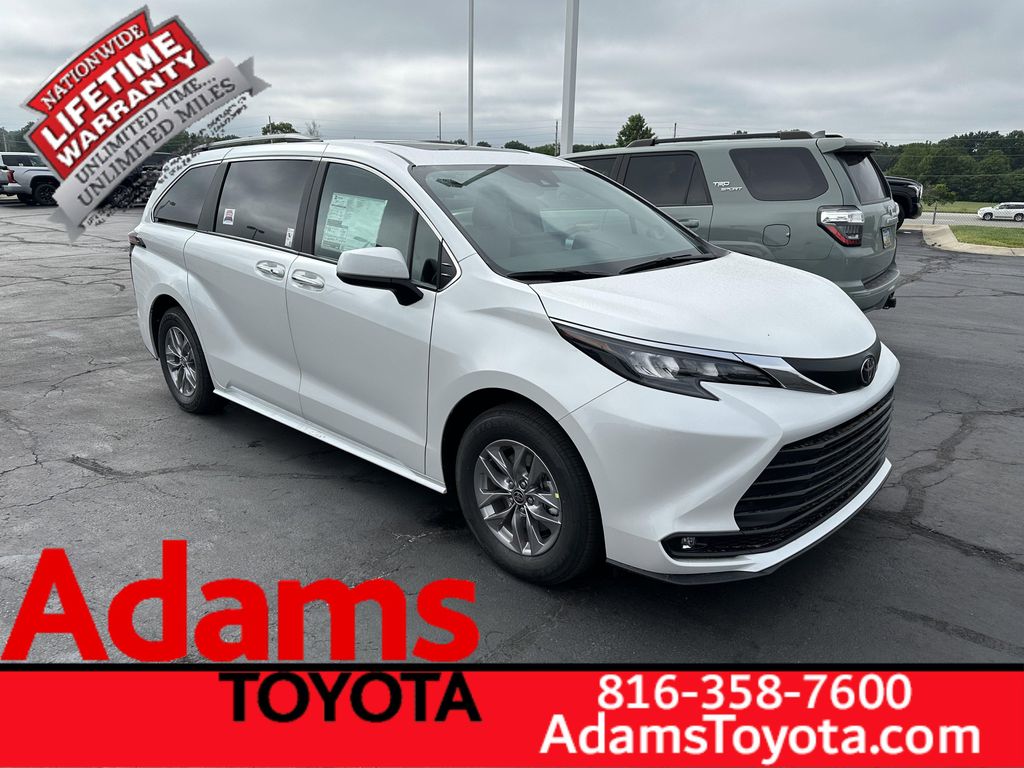 New 2026 Toyota Sienna XLE