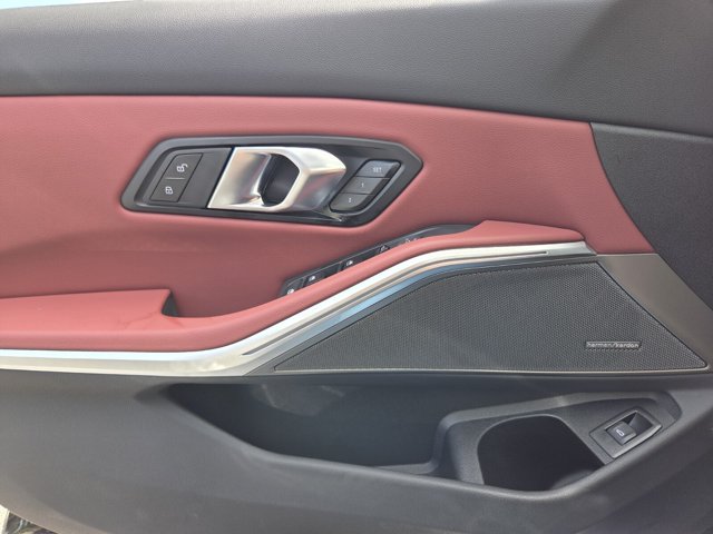 صورة مصغرة 21 لـ 2026 BMW 330 330I NA XDRIVE