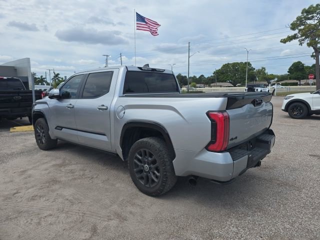 TOYOTA TUNDRA - 3