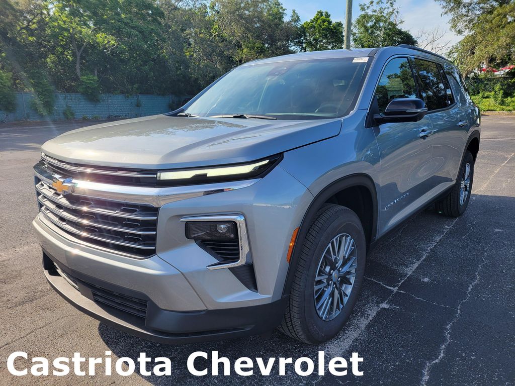 New 2026 Chevrolet Traverse LT