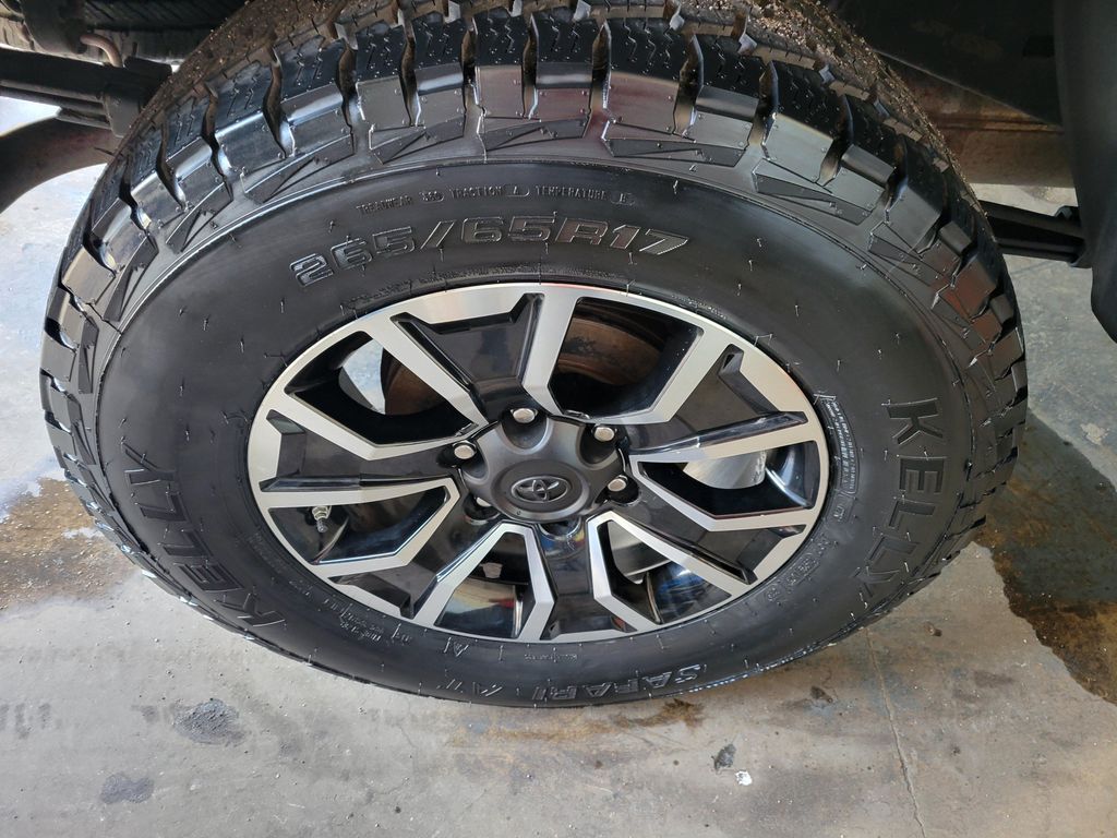 2023 Toyota TACOMA SR5 缩略图 41