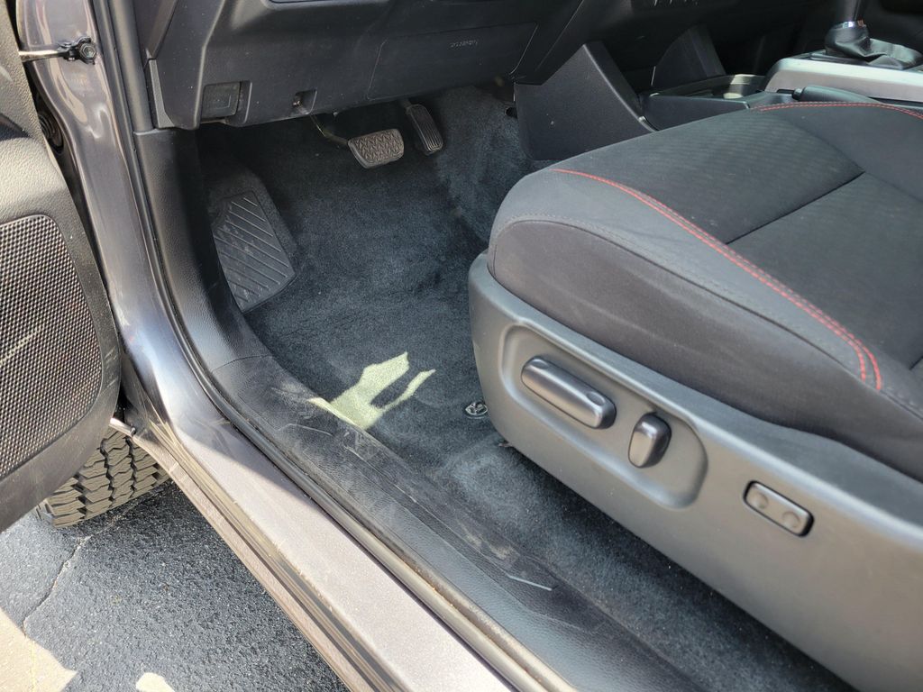 2023 Toyota TACOMA SR5 缩略图 27