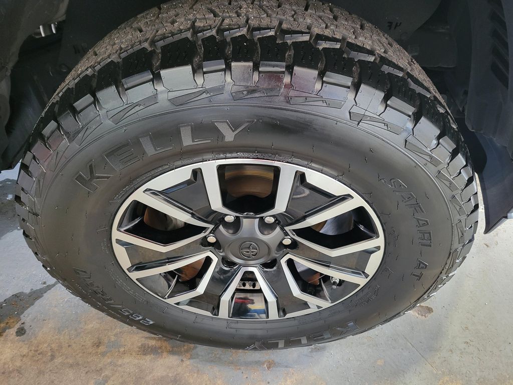2023 Toyota TACOMA SR5 缩略图 40