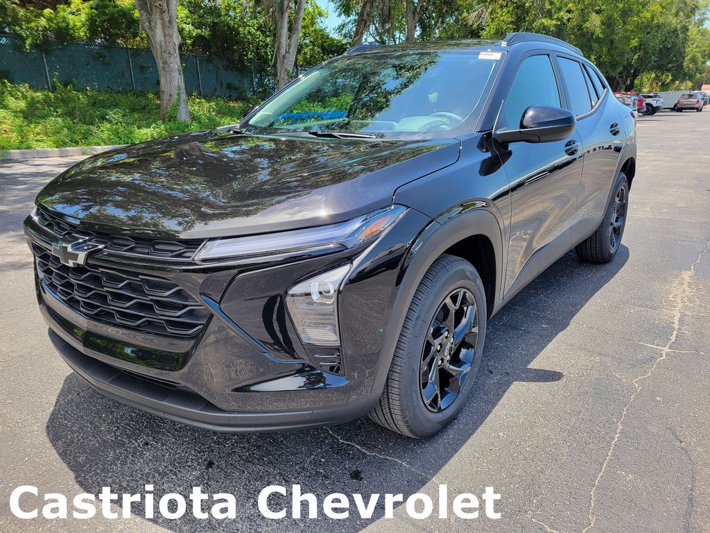 New 2026 Chevrolet Trax LT