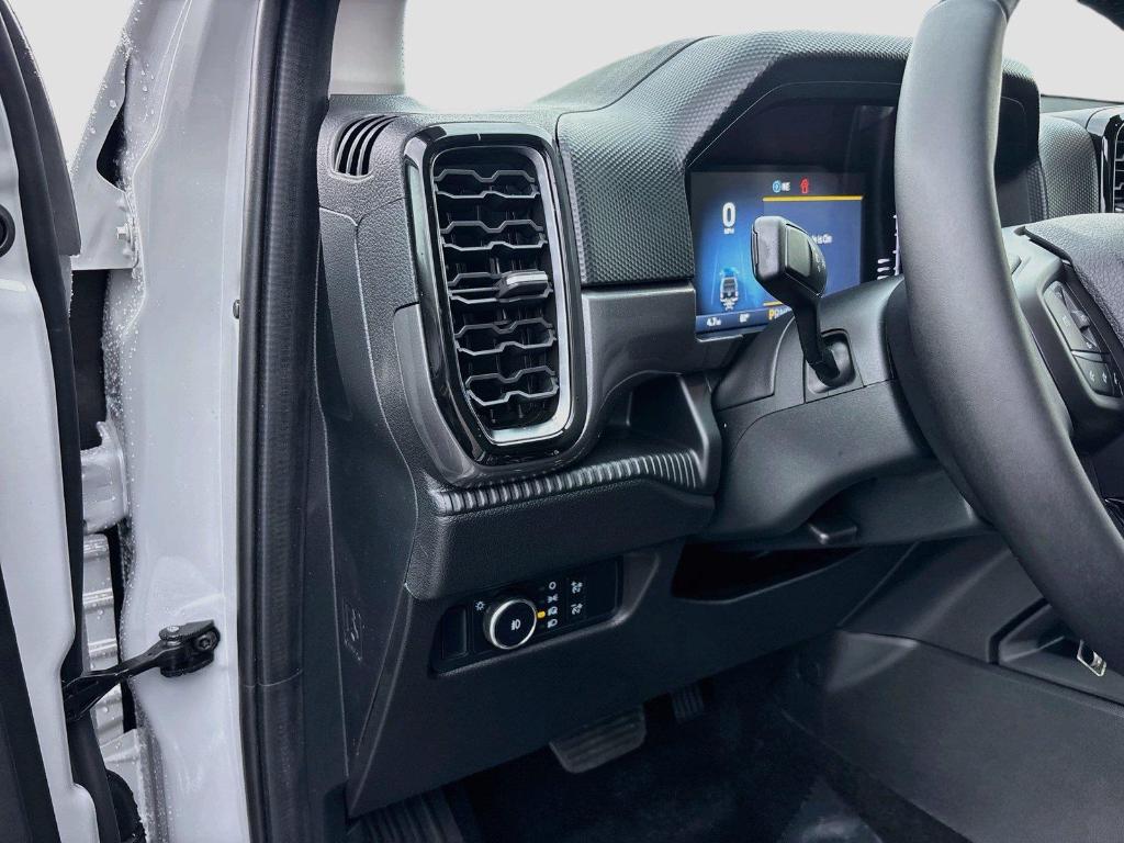 2026 FORD RANGER XLT — миниатюра 11