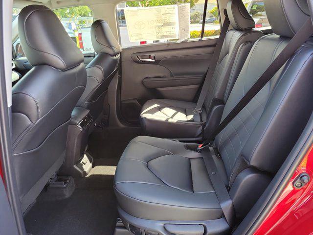 TOYOTA HIGHLANDER - 7