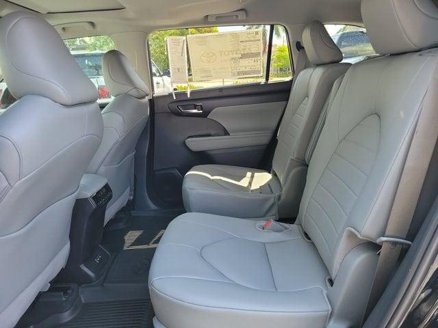 TOYOTA HIGHLANDER - 6