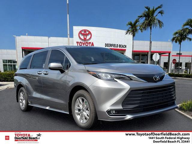 New 2026 Toyota Sienna XLE
