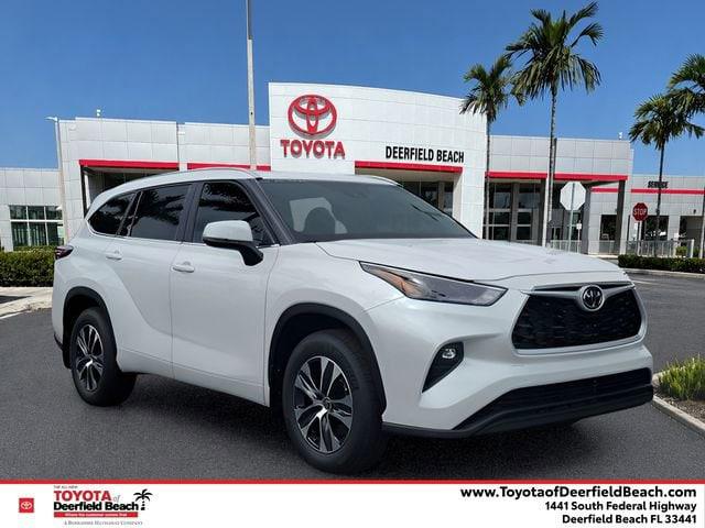 New 2026 Toyota Highlander XLE