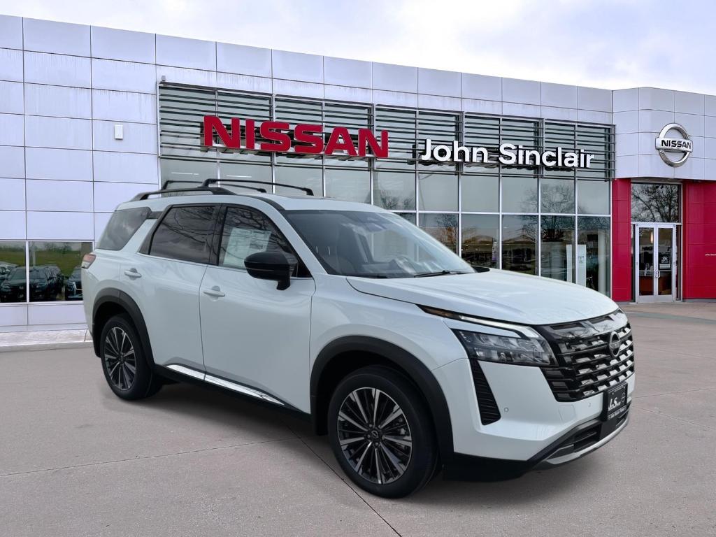 New 2026 Nissan Pathfinder Platinum