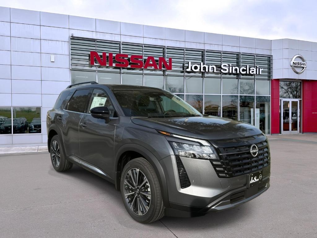 New 2026 Nissan Pathfinder Platinum