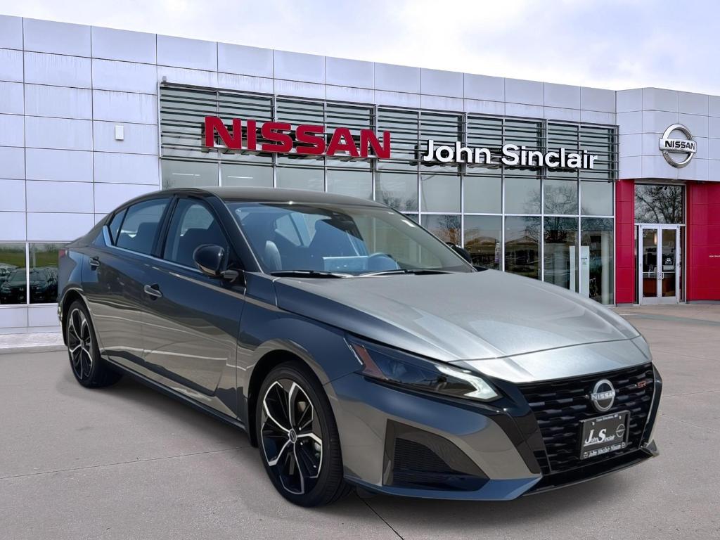 New 2026 Nissan Altima 2.5 SR