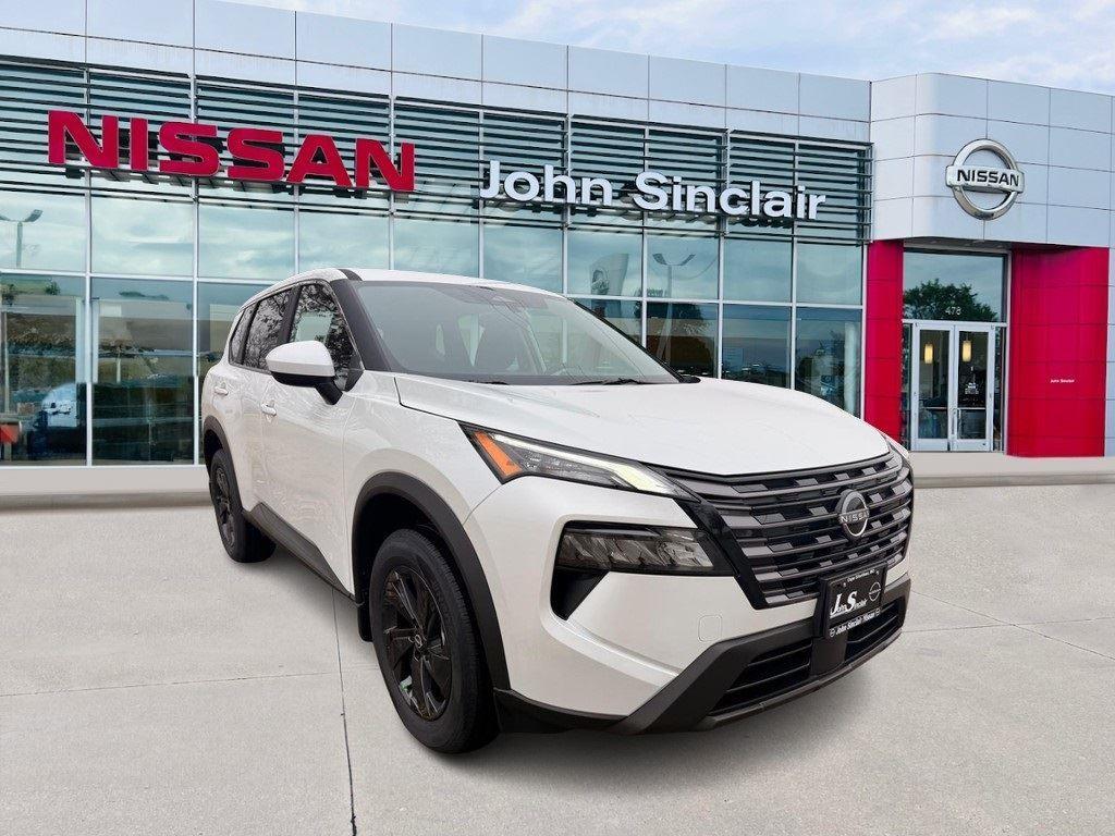 New 2026 Nissan Rogue SV