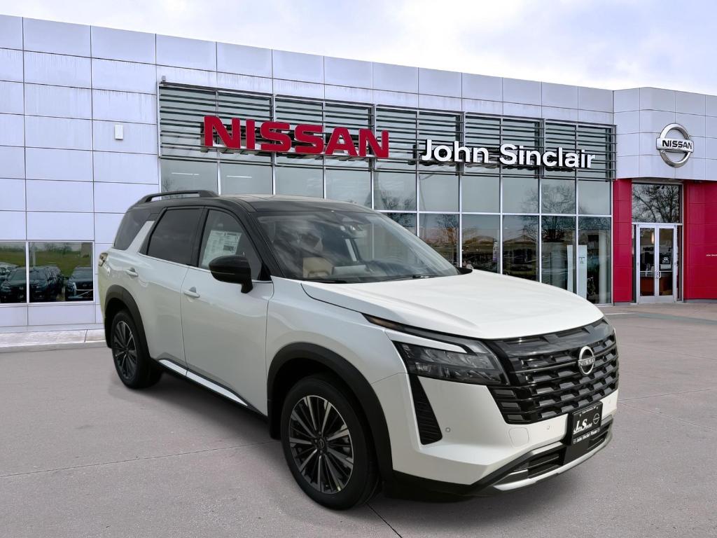 New 2026 Nissan Pathfinder Platinum