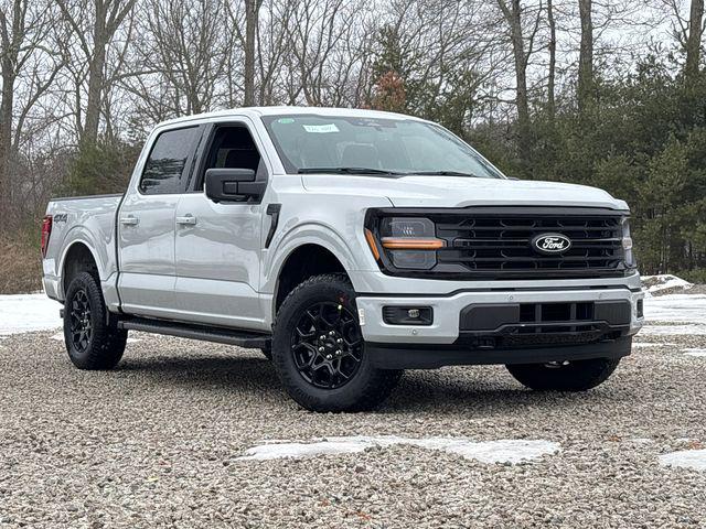FORD F-150 XLT - 2
