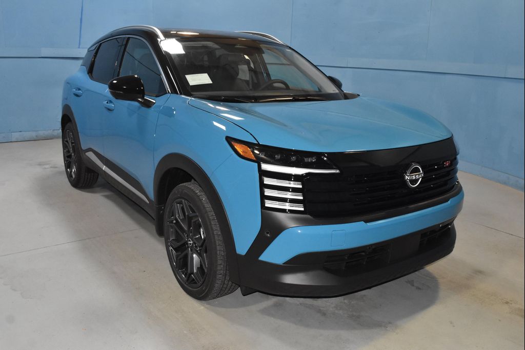 New 2026 Nissan Kicks SR
