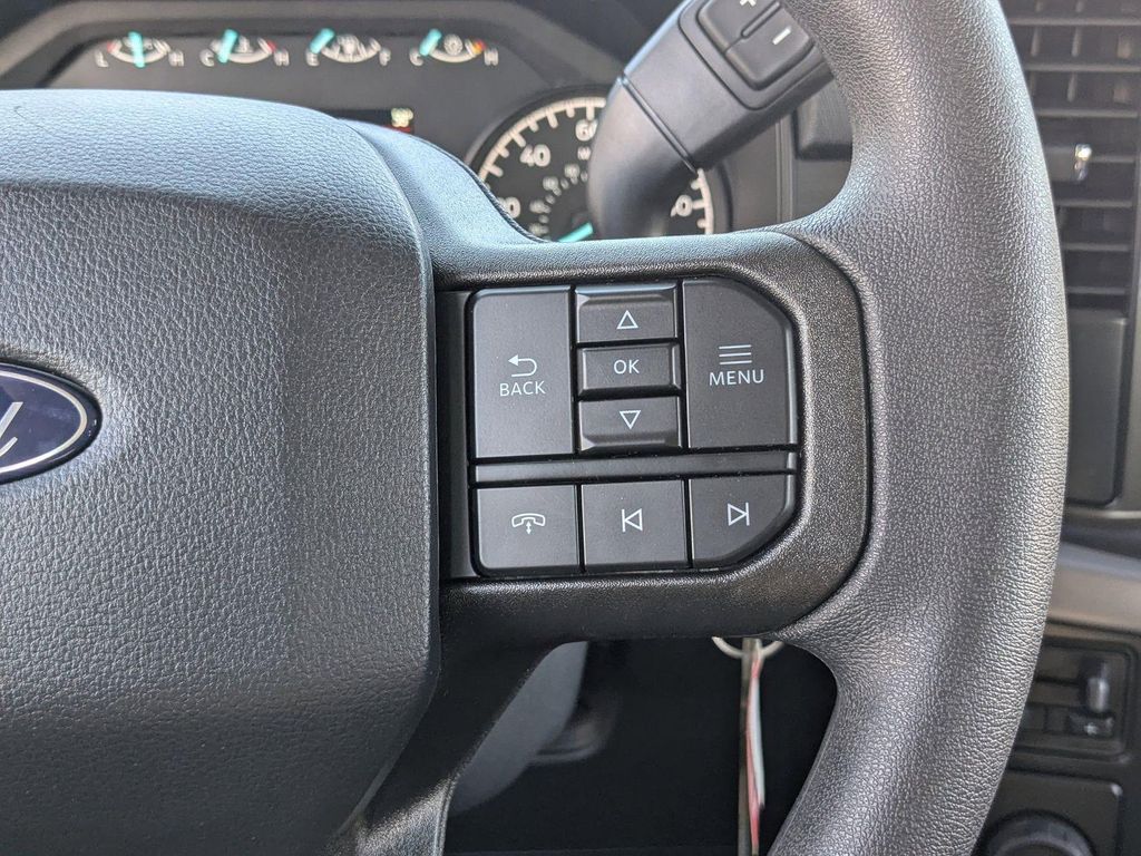 صورة مصغرة 25 لـ 2026 FORD F-150 XL