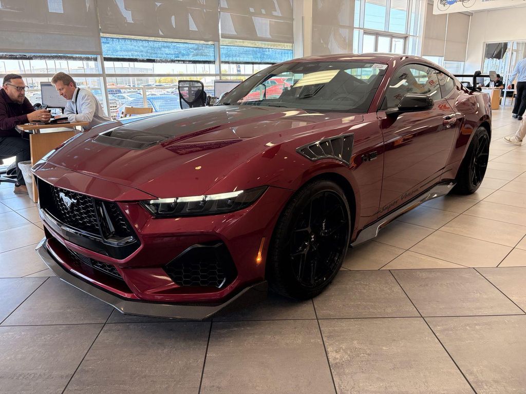 صورة مصغرة 25 لـ 2026 FORD MUSTANG GT PREMIUM