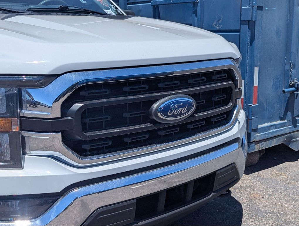 FORD F-150 XLT - 4