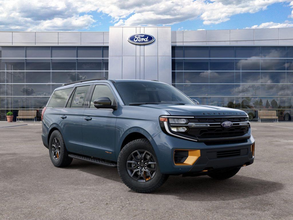 2027 FORD EXPEDITION TREMOR photo 5