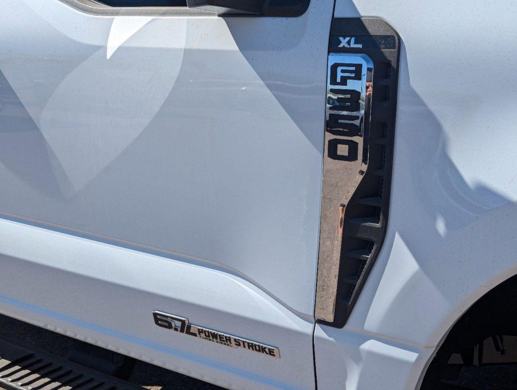 2024 FORD F-350 XL — миниатюра 19