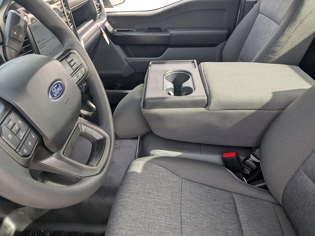 2026 FORD F-150 XL thumbnail 18