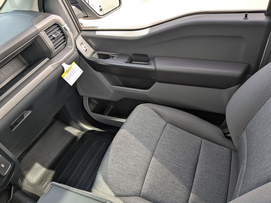 2026 FORD F-150 XL thumbnail 16