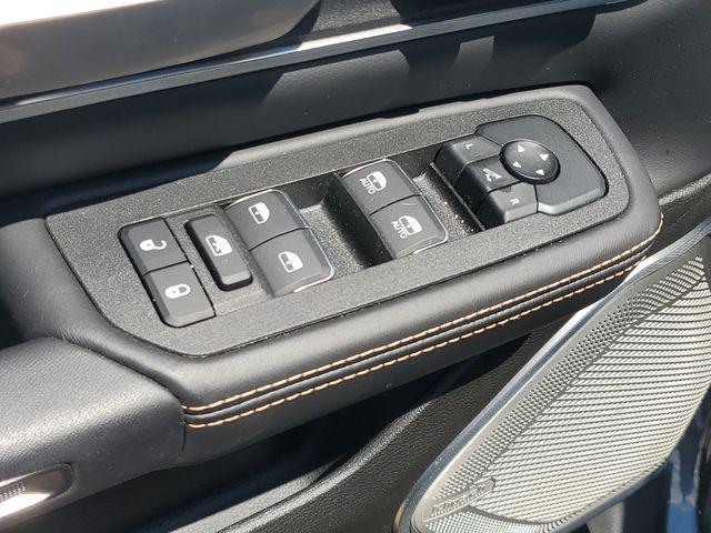 صورة مصغرة 16 لـ 2026 RAM 1500 ST