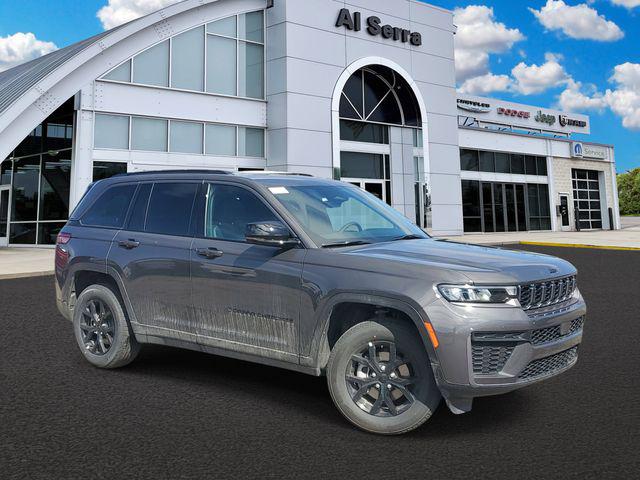 New 2026 Jeep Grand Cherokee Altitude