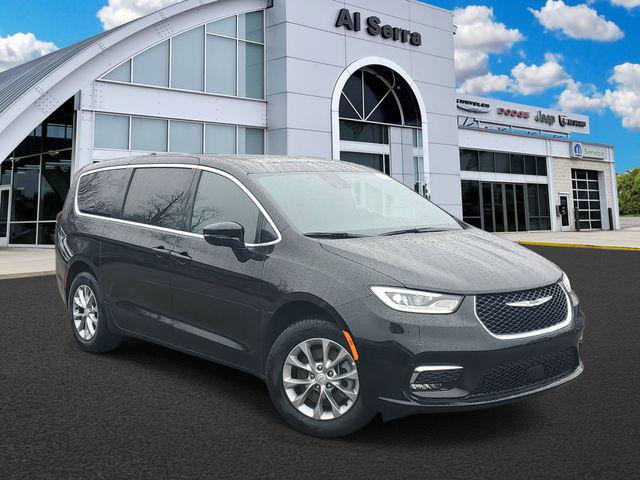 New 2026 Chrysler Pacifica Limited