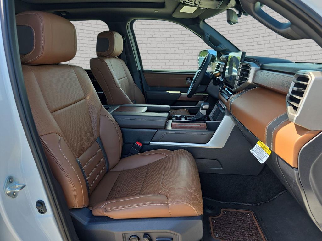 صورة 10 لـ 2026 Toyota TUNDRA 1794 EDITION