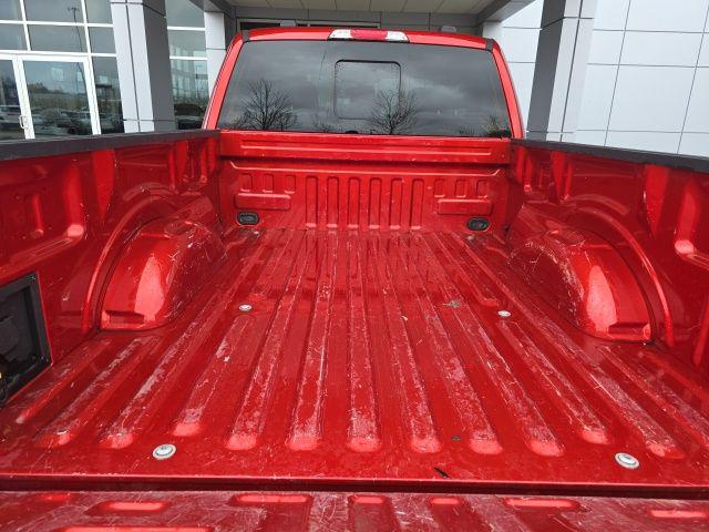 FORD F-150 XLT - 4