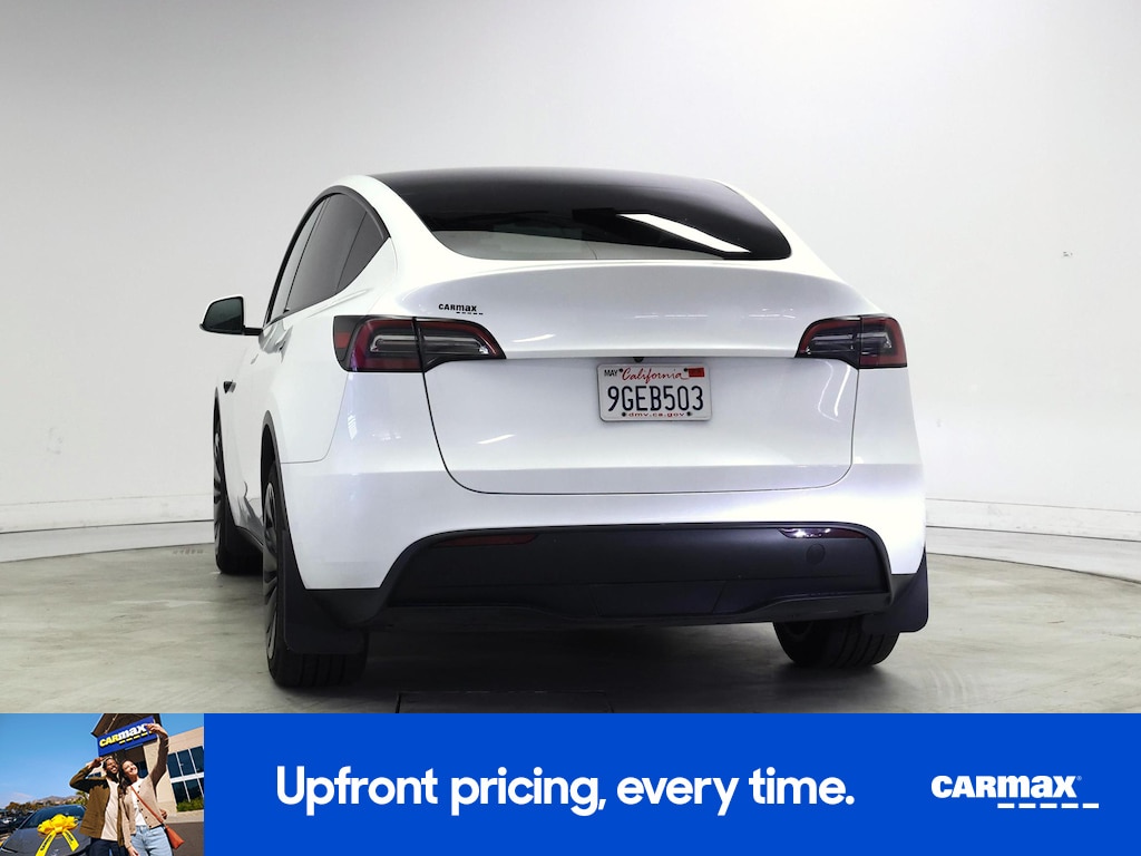 TESLA MODEL Y LONG RANGE - 7