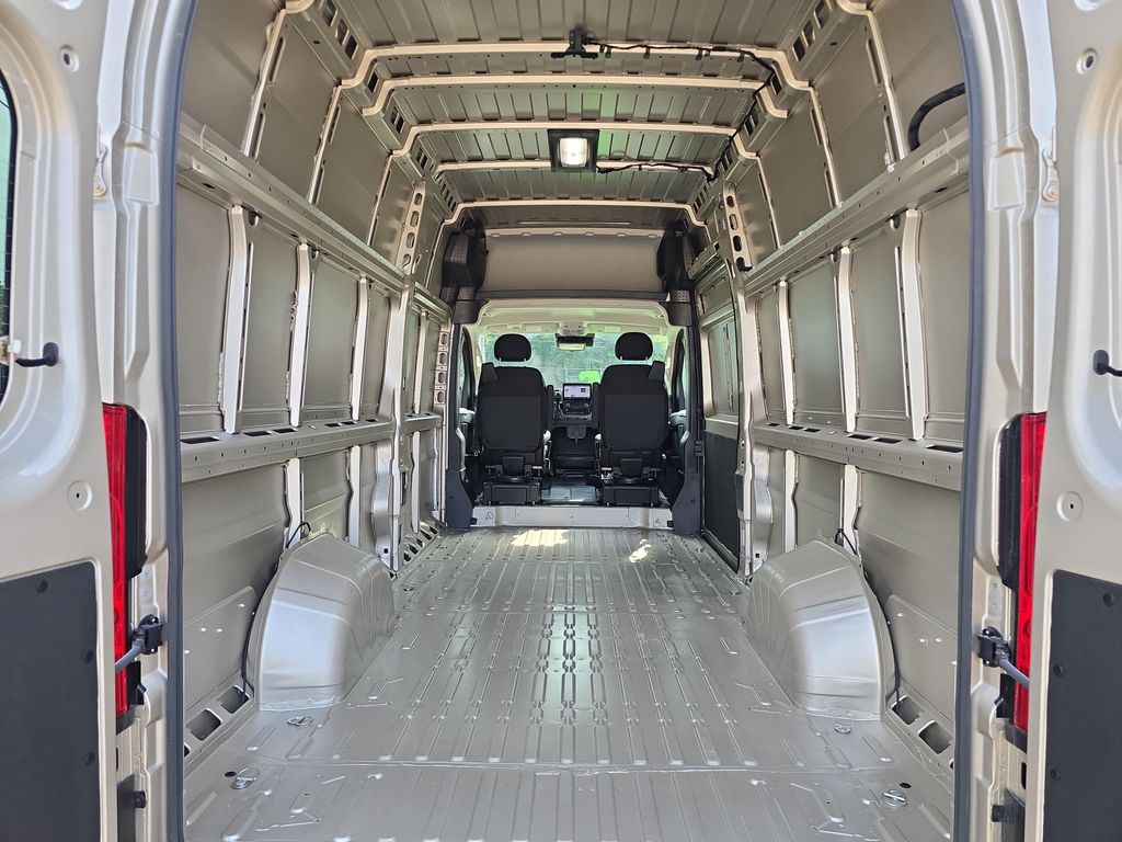 صورة 7 لـ 2026 RAM PROMASTER 3500 HIGH ROOF