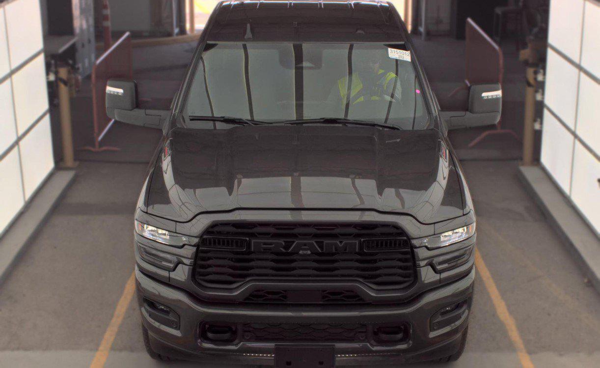 2025 RAM 2500 BIG HORN CREW CAB 4X4 6'4' BOX — фото 3