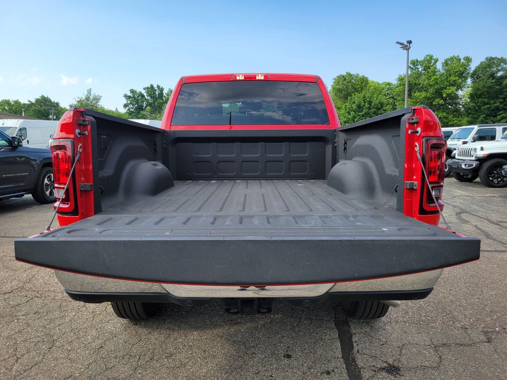 صورة مصغرة 21 لـ 2026 RAM 2500 BIG HORN CREW CAB 4X4 6'4' BOX