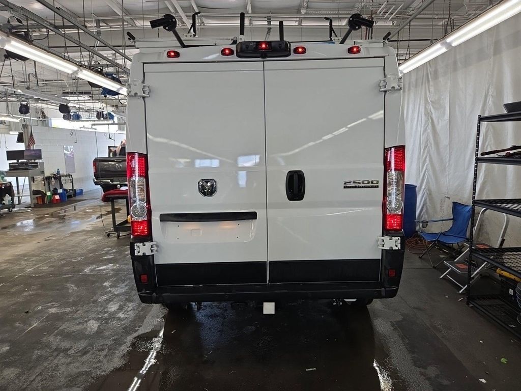 صورة 5 لـ 2025 RAM PROMASTER 2500 BASE