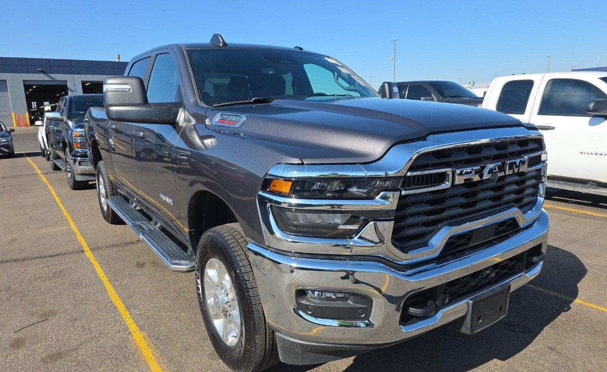 2026 RAM 2500 BIG HORN CREW CAB 4X4 6'4' BOX 照片 2