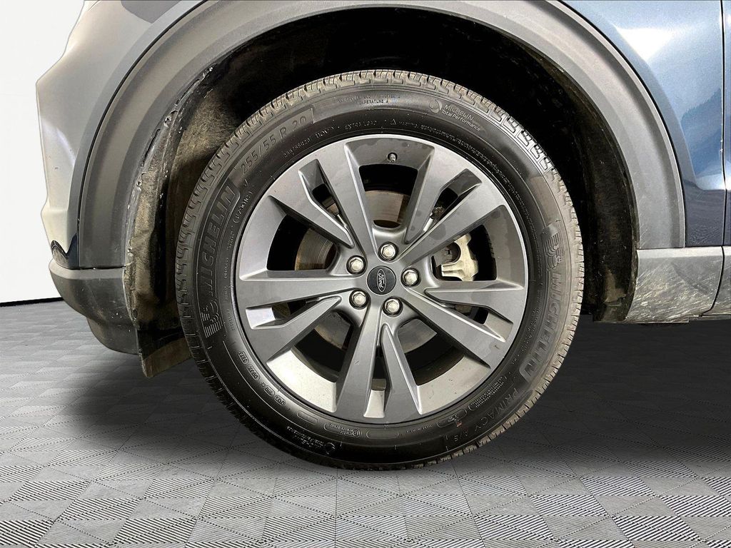 صورة مصغرة 34 لـ 2023 FORD EXPLORER XLT