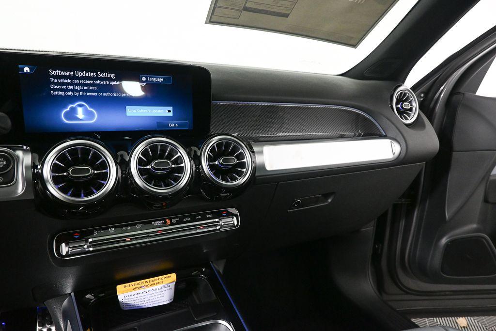 2026 Mercedes-BENZ GLB 缩略图 13