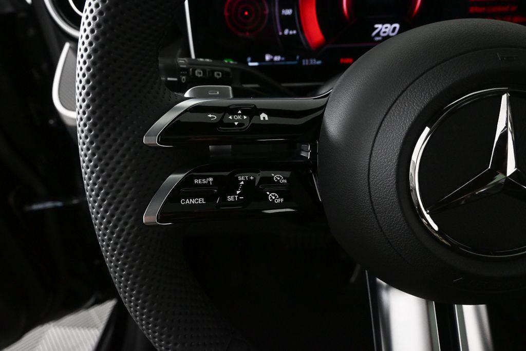 MERCEDES-BENZ GLC - 10