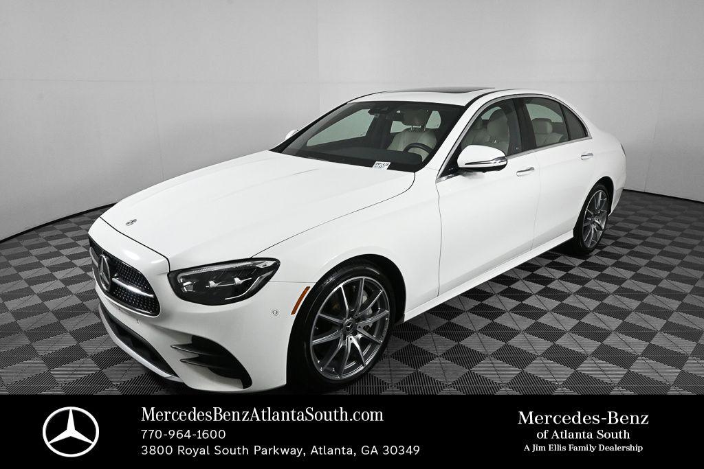 MERCEDES-BENZ E-CLASS - 1